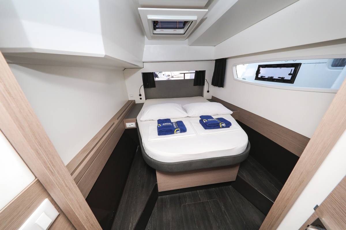 Fountaine Pajot Astrea 42 Quatuor, Macho | Yacht Charter Croatia