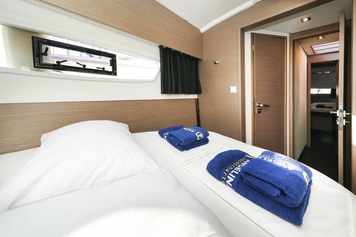 Fountaine Pajot Astrea 42 Quatuor, Macho | Yacht Charter Croatia