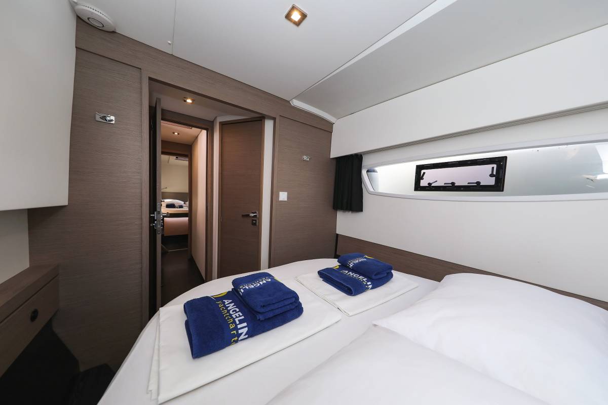 Fountaine Pajot Astrea 42 Quatuor, Macho | Yacht Charter Croatia
