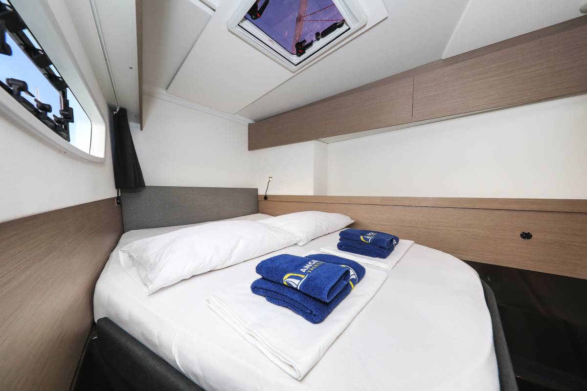 Fountaine Pajot Astrea 42 Quatuor, Macho | Yacht Charter Croatia