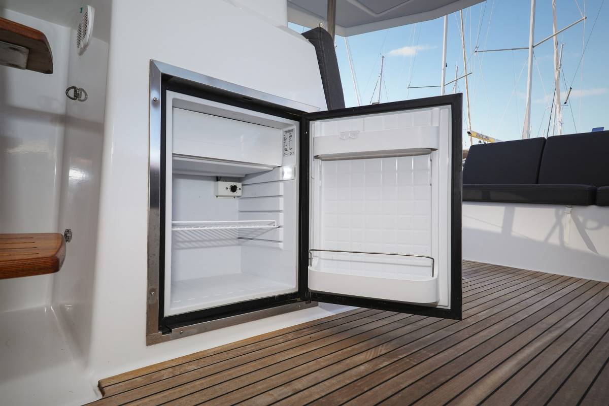 Fountaine Pajot Astrea 42 Quatuor, Macho | Yacht Charter Croatia