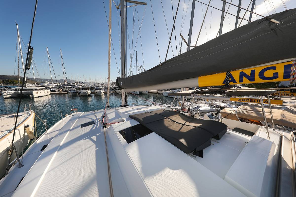 Fountaine Pajot Astrea 42 Quatuor, Macho | Yacht Charter Croatia
