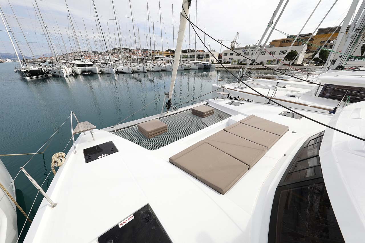 Fountaine Pajot Astrea 42, La Mula | Yacht Charter Croatia