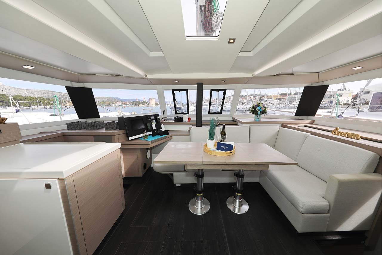 Fountaine Pajot Astrea 42, La Mula | Yacht Charter Croatia