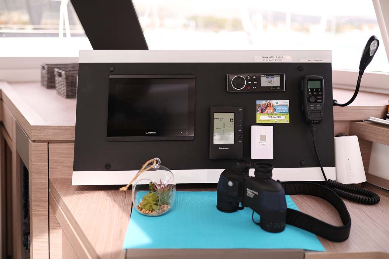 Fountaine Pajot Astrea 42, La Mula | Yacht Charter Croatia