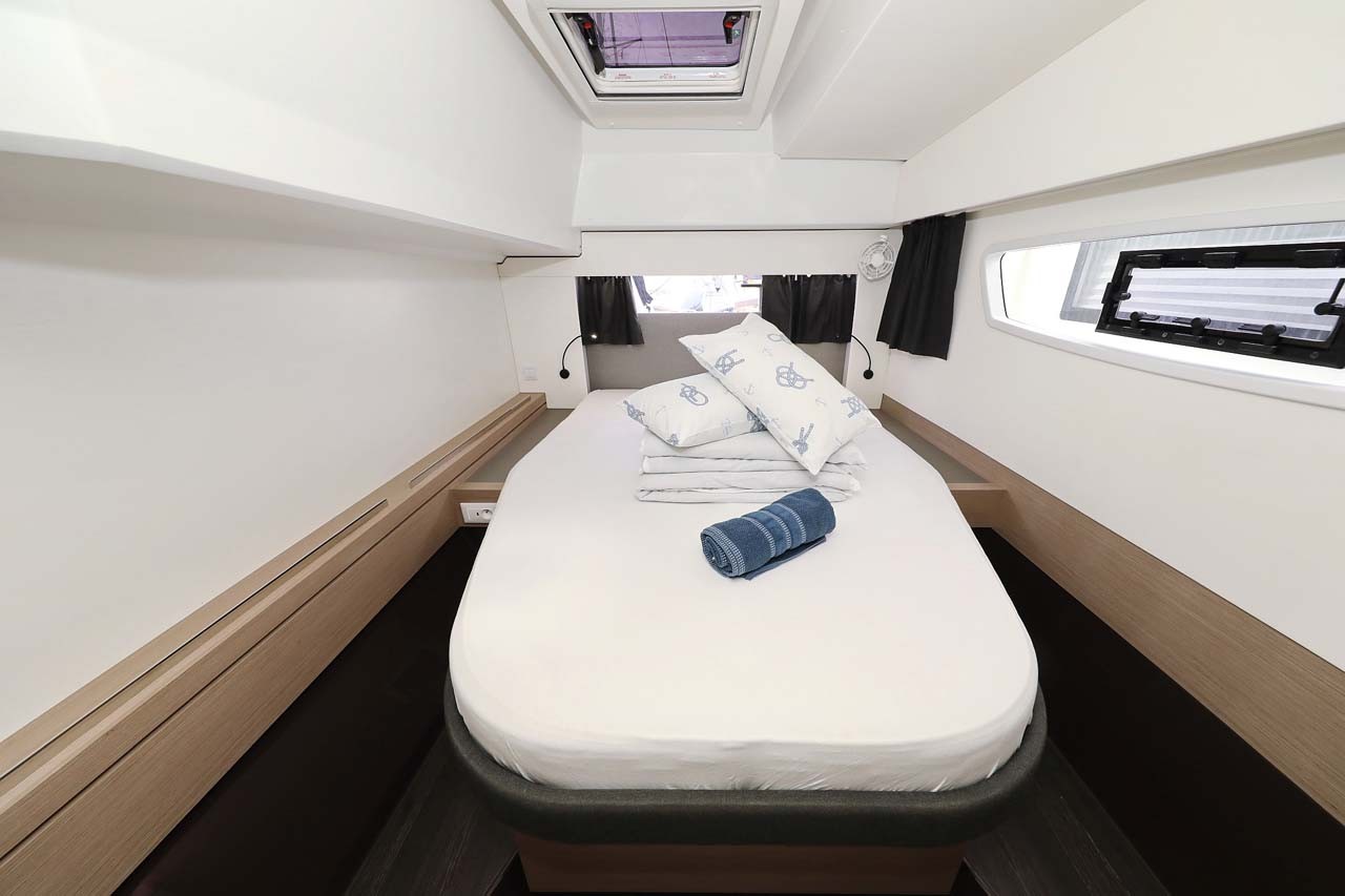 Fountaine Pajot Astrea 42, La Mula | Yacht Charter Croatia