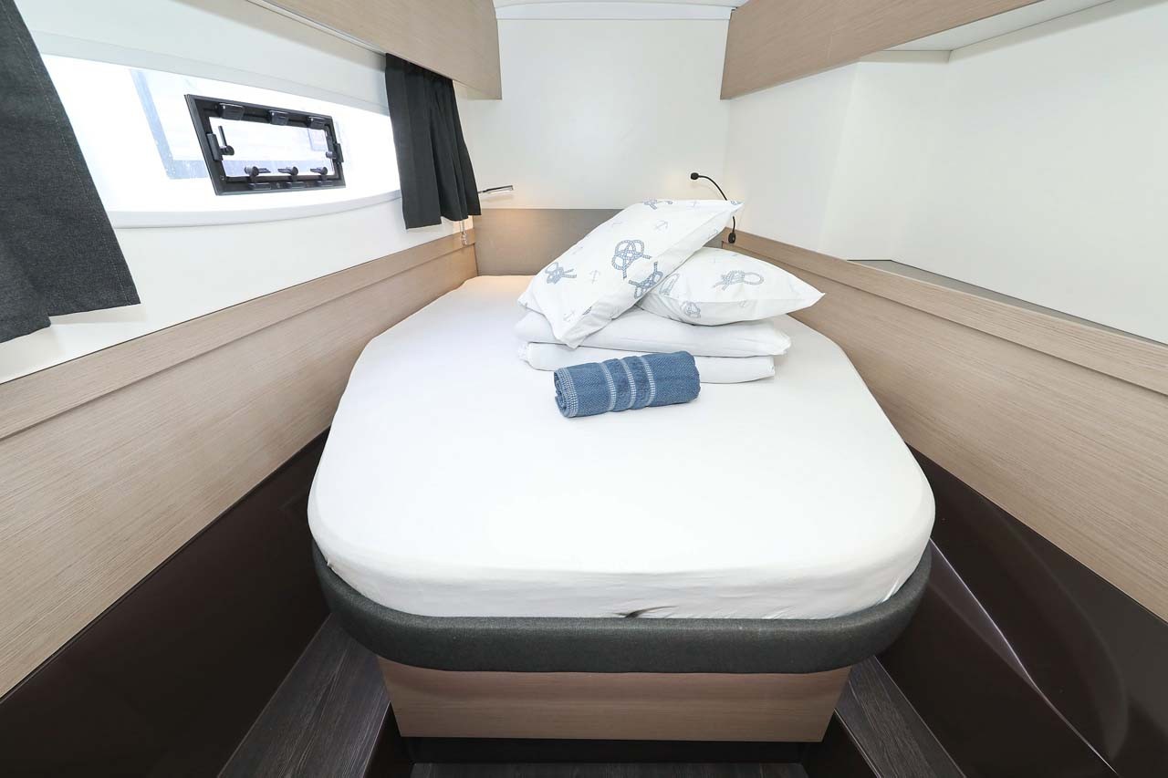 Fountaine Pajot Astrea 42, La Mula | Yacht Charter Croatia