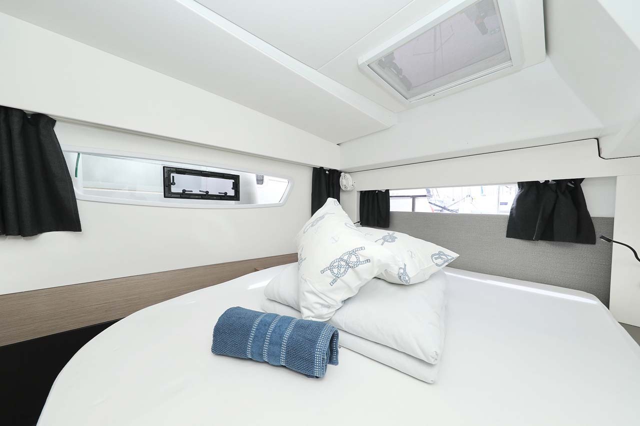 Fountaine Pajot Astrea 42, La Mula | Yacht Charter Croatia