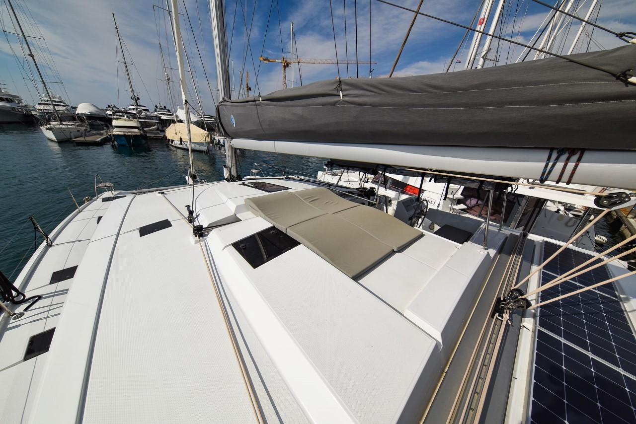 Fountaine Pajot Astrea 42, Le Bart | Yacht Charter Croatia