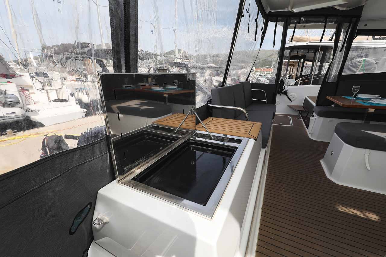 Fountaine Pajot Astrea 42, Ariel | Yacht Charter Croatia
