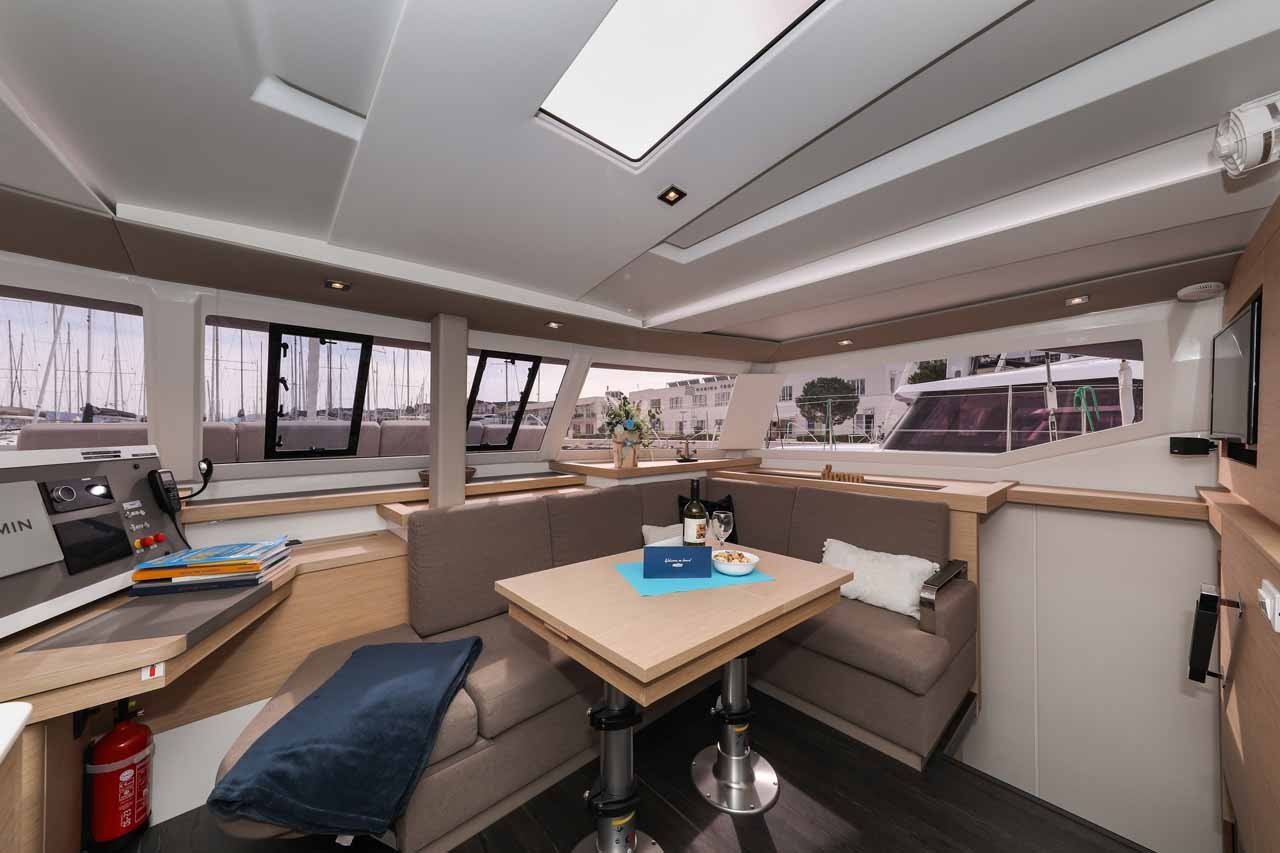 Fountaine Pajot Astrea 42, Alchiba | Yachtcharter Kroatien