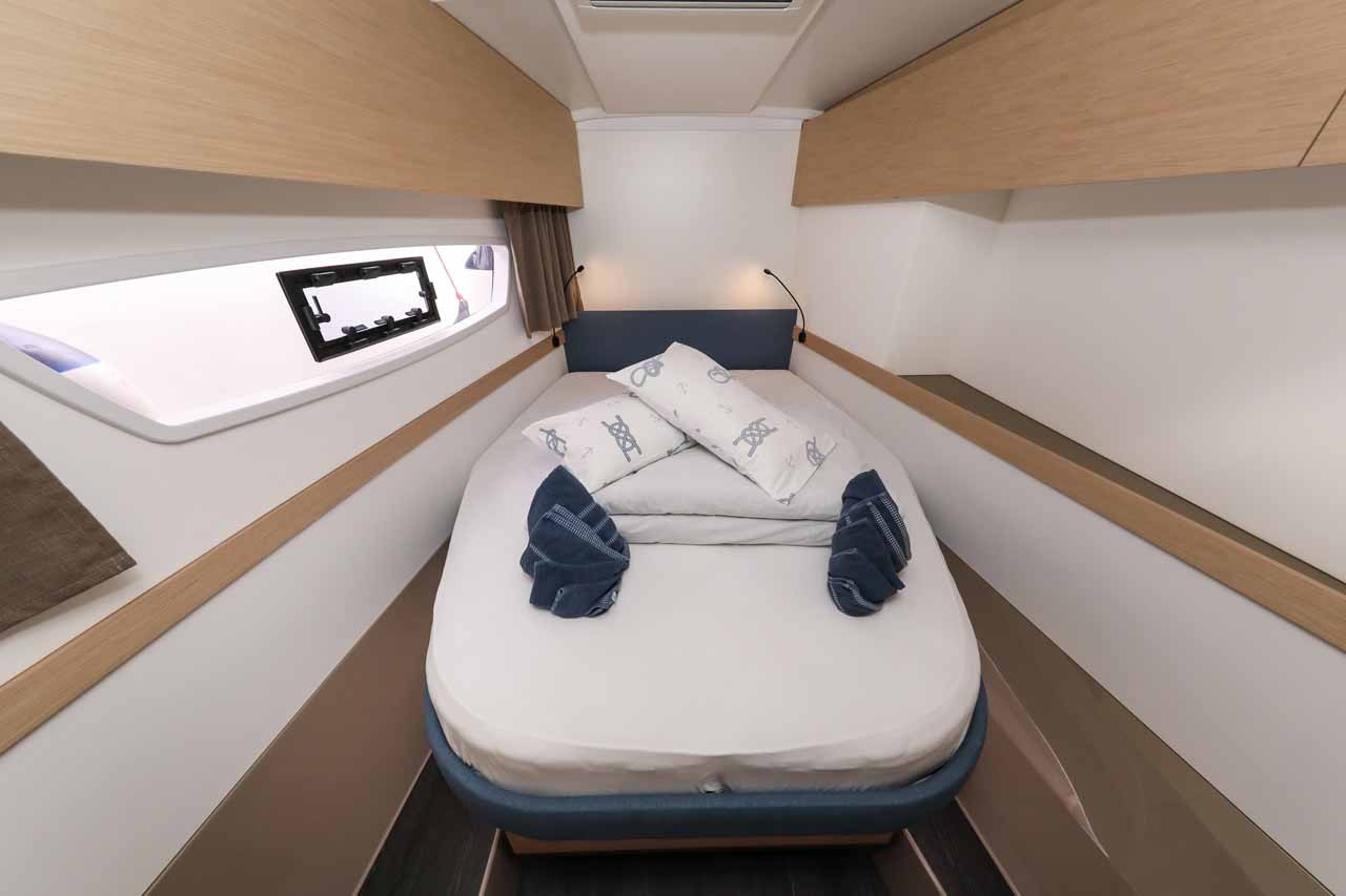 Fountaine Pajot Astrea 42, Alchiba | Yachtcharter Kroatien