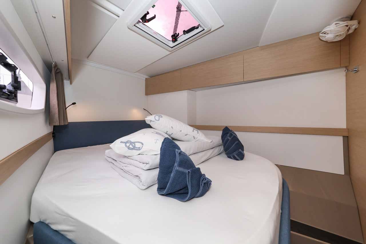 Fountaine Pajot Astrea 42, Alchiba | Yachtcharter Kroatien