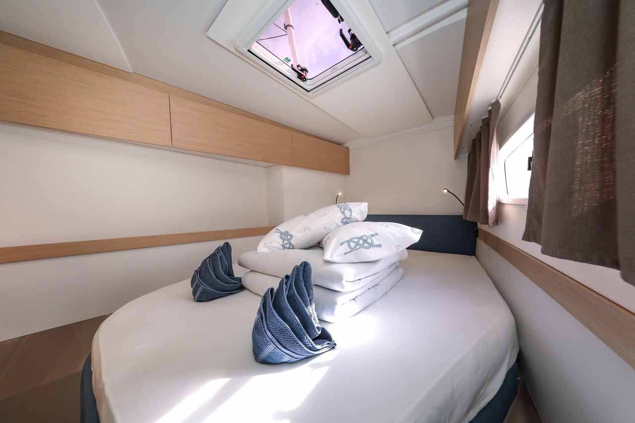 Fountaine Pajot Astrea 42, Alchiba | Yachtcharter Kroatien