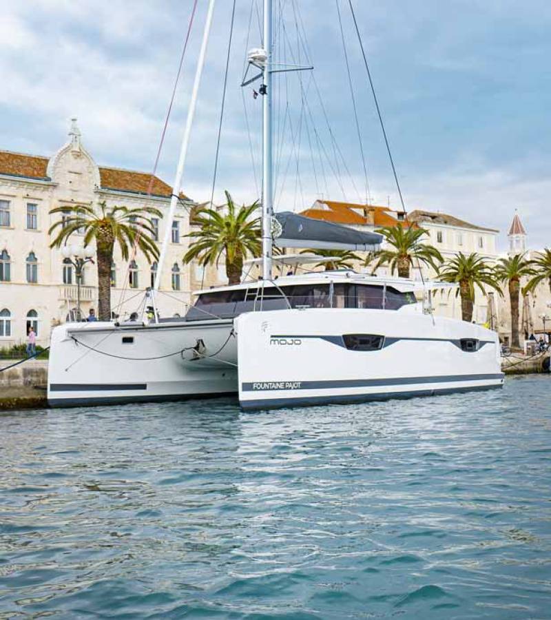 Fountaine Pajot Astrea 42, Mojo | Yachtcharter Kroatien