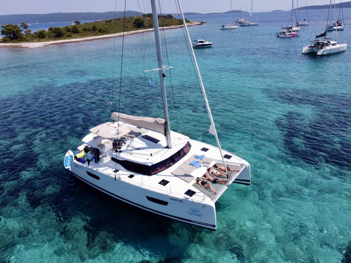 Fountaine Pajot Astrea 42, Ocean Allure | Noleggio di Yacht Croazia