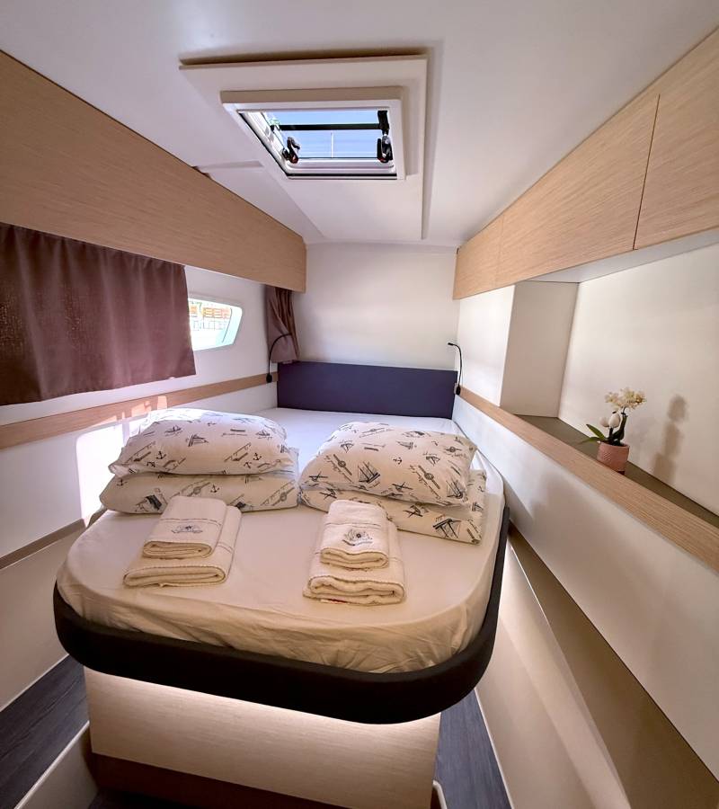 Fountaine Pajot Astrea 42, Ocean Allure | Noleggio di Yacht Croazia