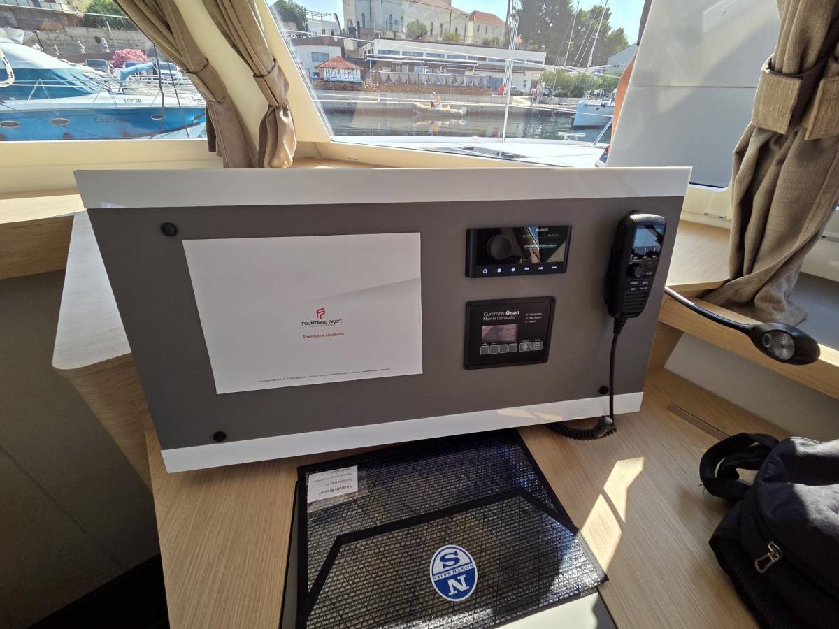 Fountaine Pajot Astrea 42, Adriatic Breeze | Yachtcharter Kroatien