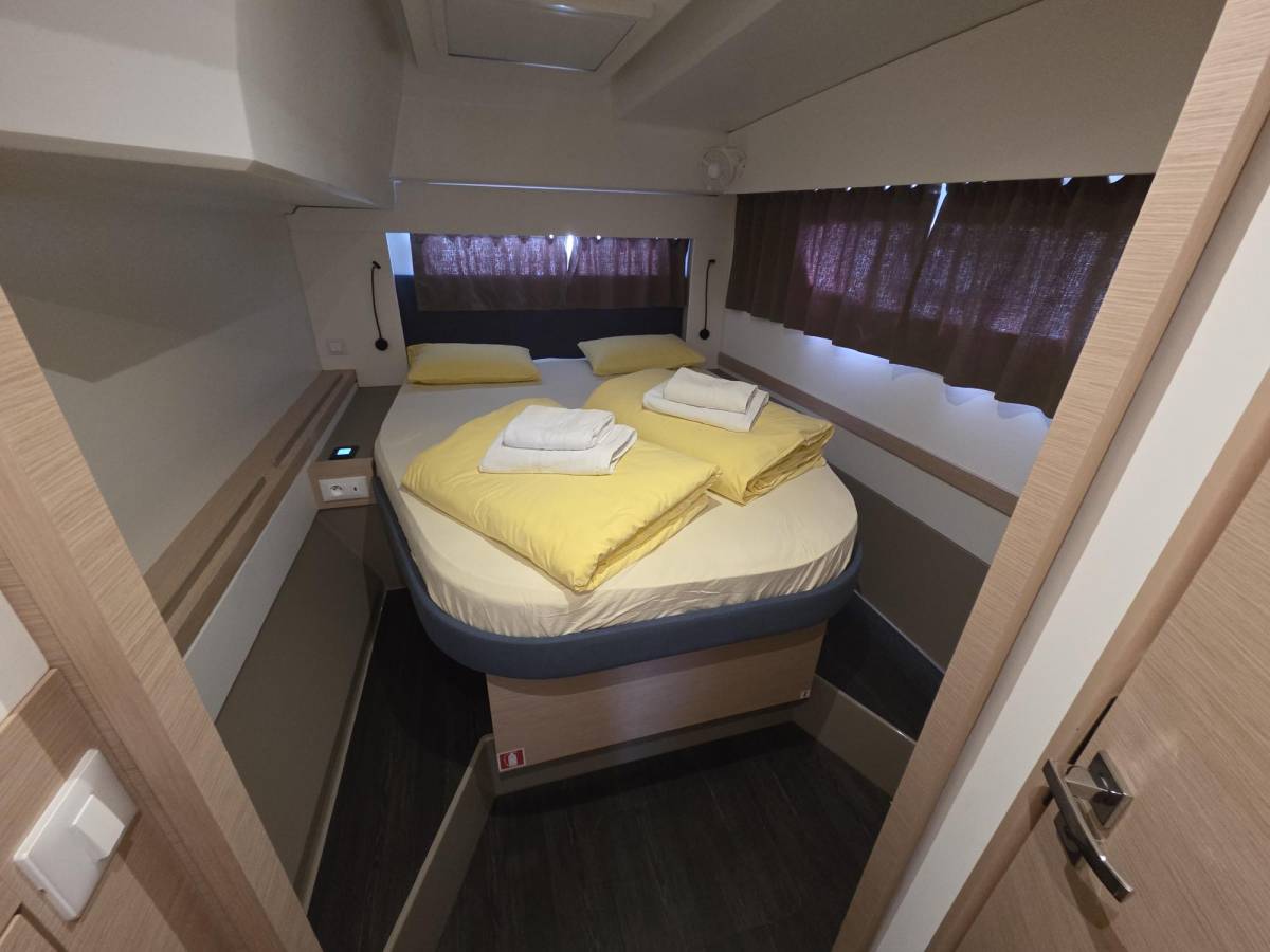 Fountaine Pajot Astrea 42, Adriatic Breeze | Yachtcharter Kroatien