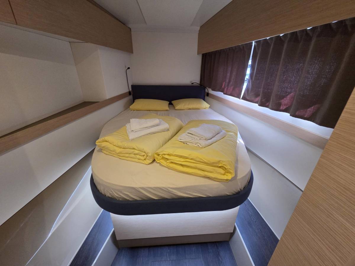 Fountaine Pajot Astrea 42, Adriatic Breeze | Yachtcharter Kroatien