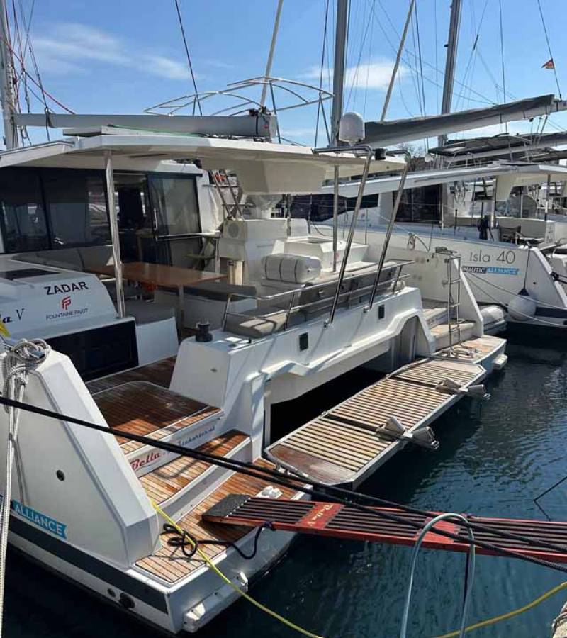 Fountaine Pajot Astrea 42, Bella V | Yachtcharter Kroatien