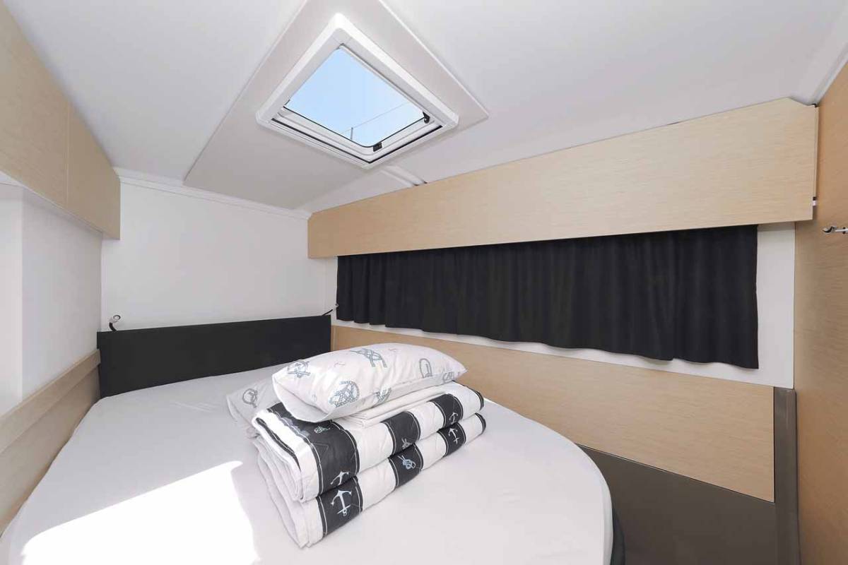 Fountaine Pajot Astrea 42, Bella V | Yachtcharter Kroatien