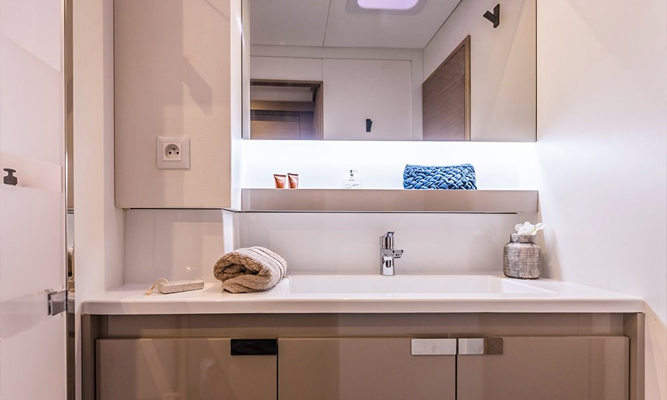 Fountaine Pajot Aura 51, Ocean Eye | Yacht Charter Croatia