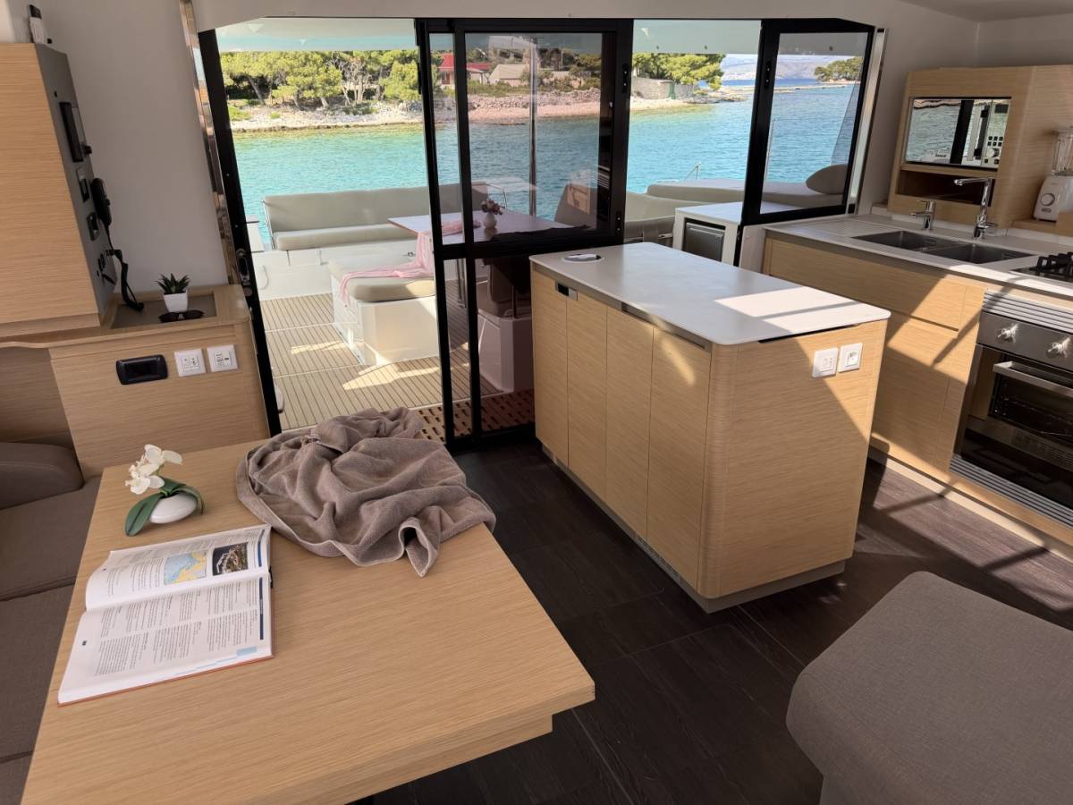 Fountaine Pajot Aura 51, Sunrise | Yacht Charter Croatia