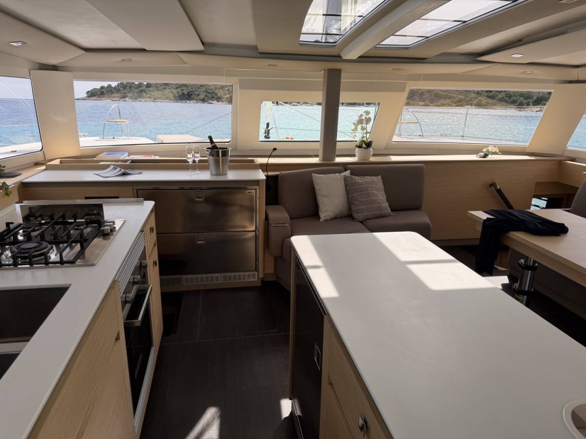 Fountaine Pajot Aura 51, Sunrise | Yacht Charter Croatia
