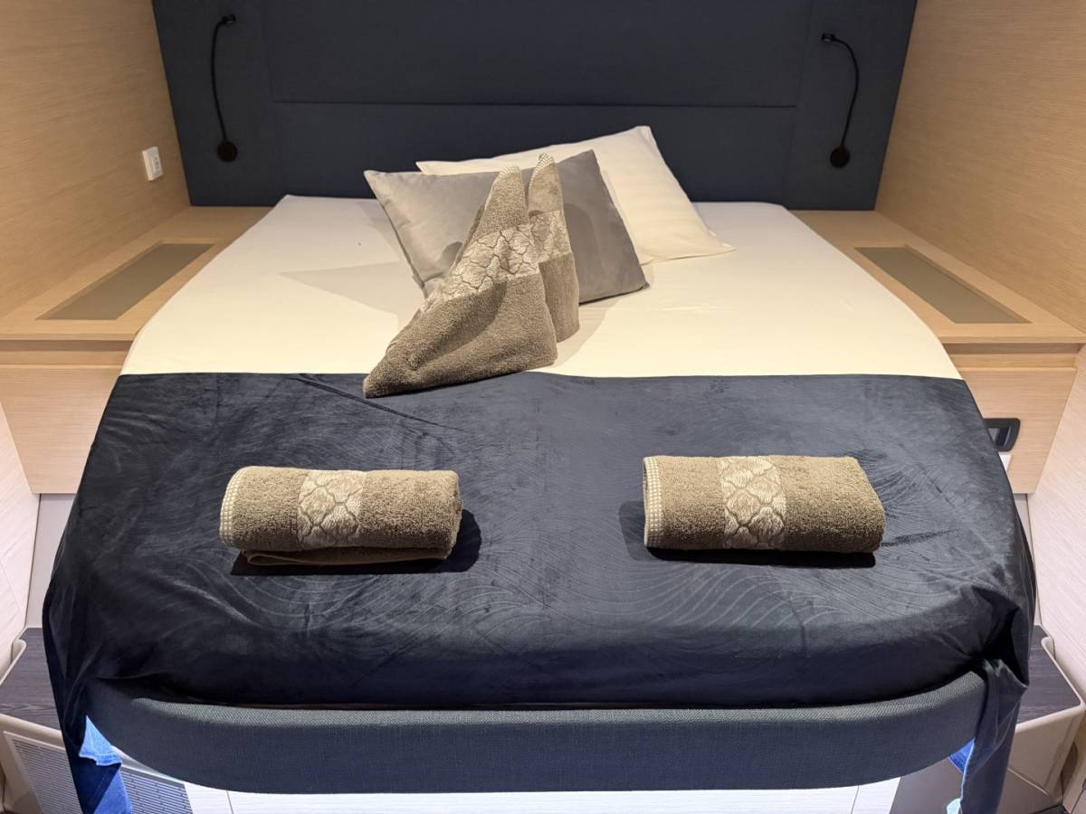 Fountaine Pajot Aura 51, Sunrise | Yacht Charter Croatia