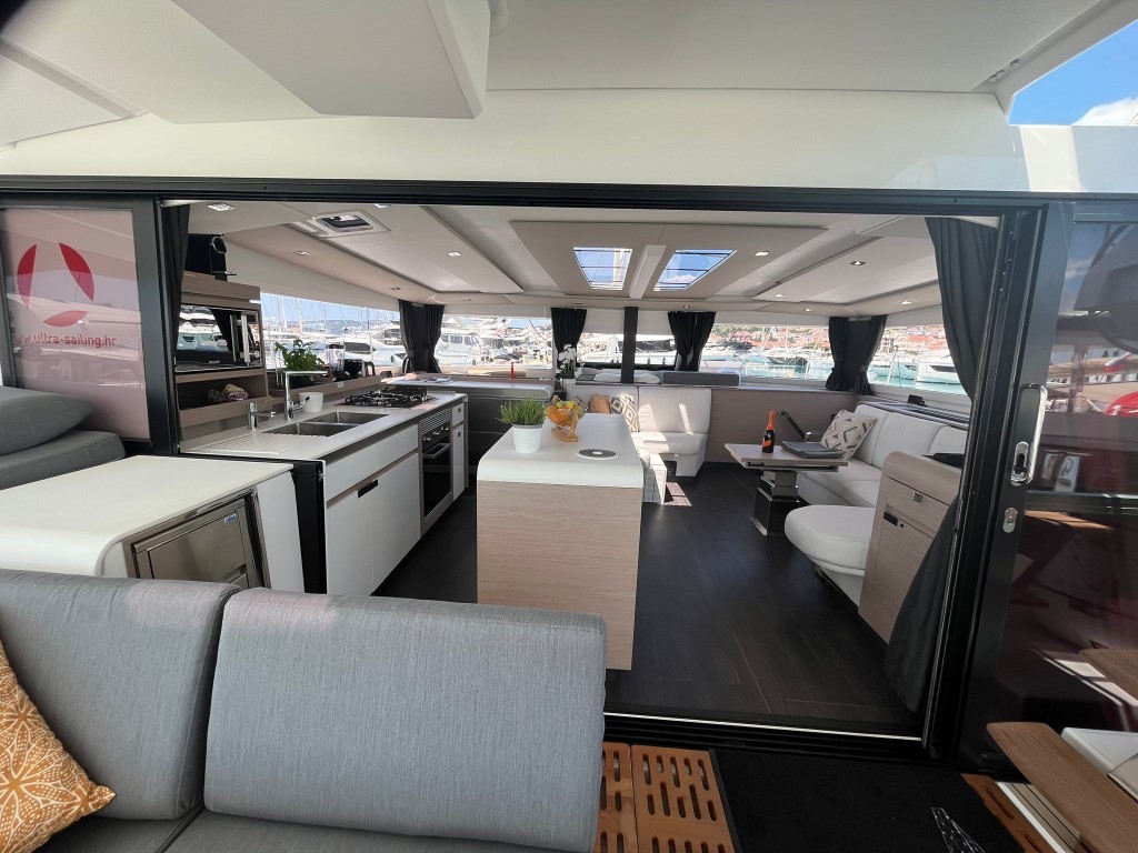 Fountaine Pajot Aura 51, Cosmos | Yacht Charter Croatia
