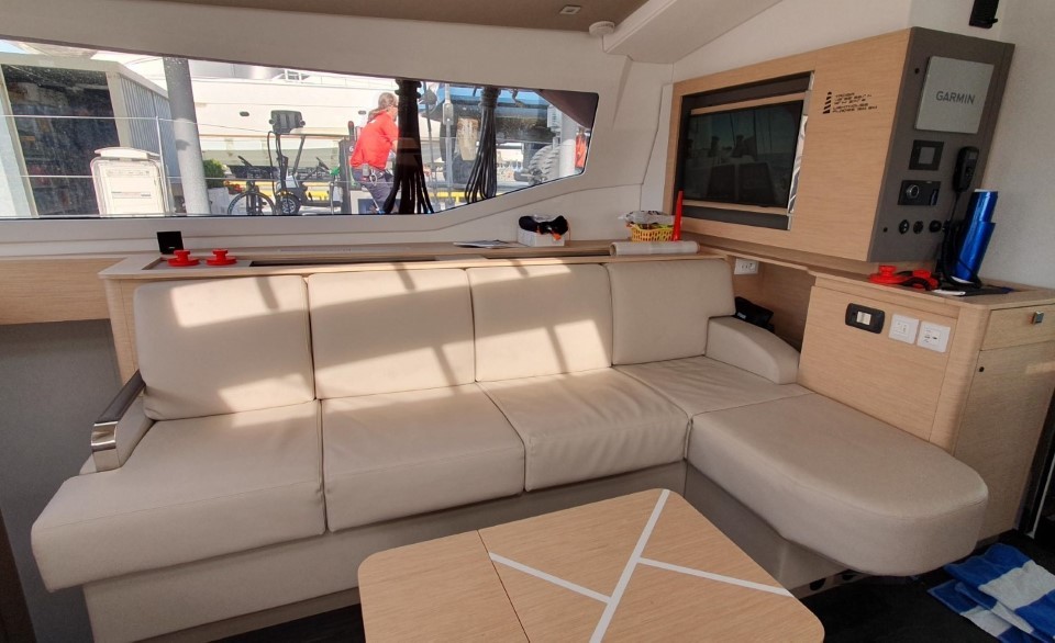 Fountaine Pajot Aura 51, Princess | Yacht Charter Croatia