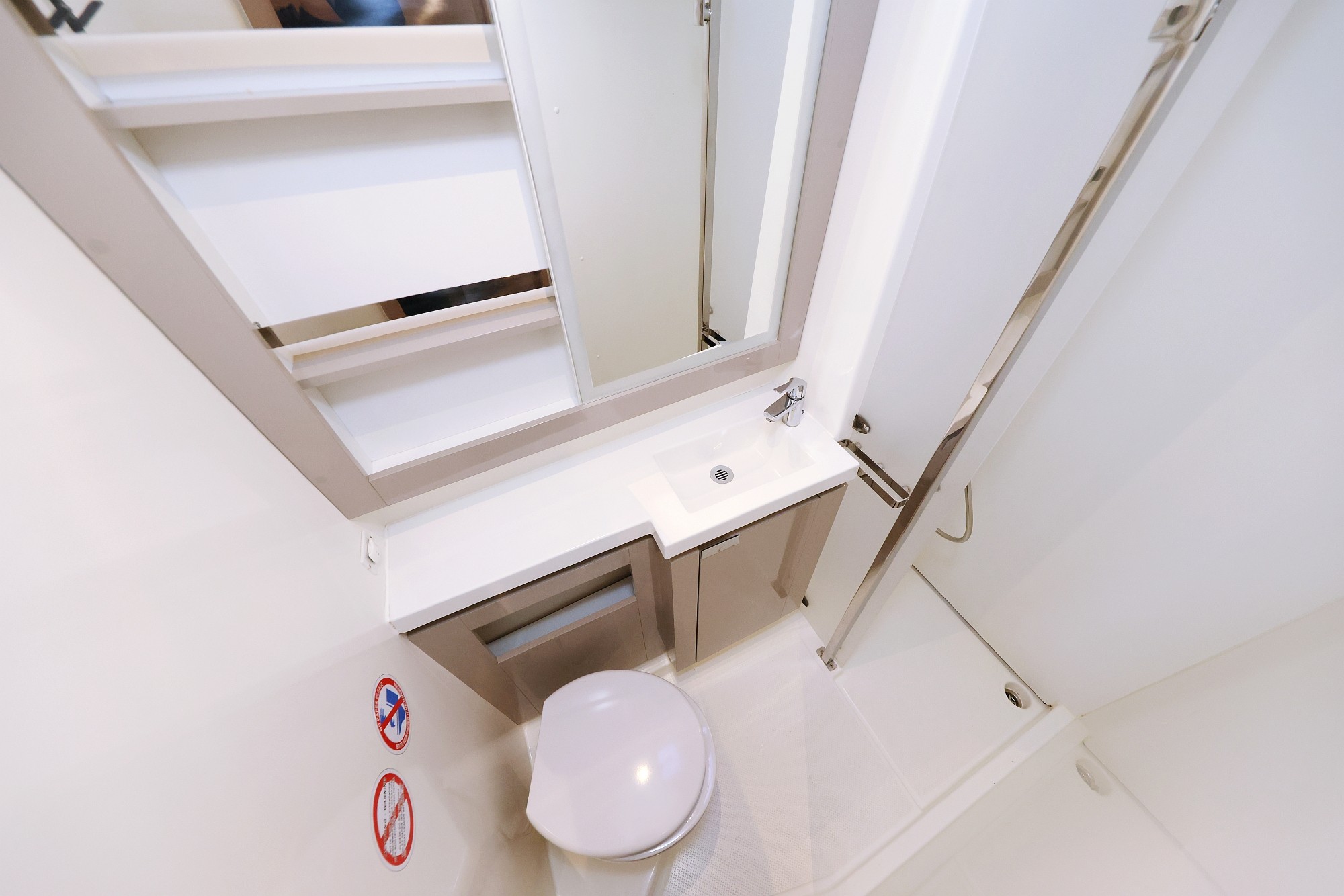 Fountaine Pajot Elba 45, Sun Office | Yacht Charter Croatia