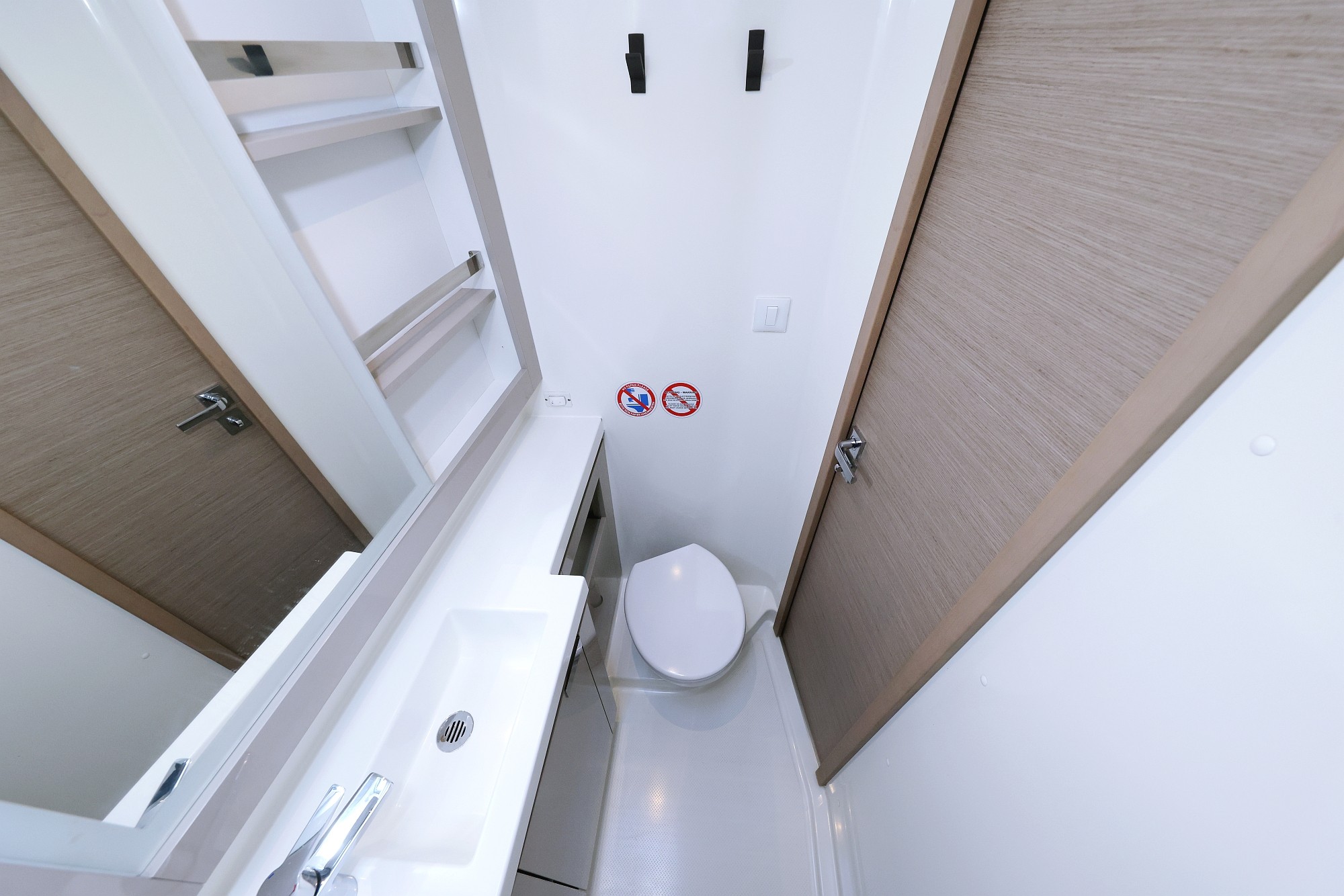 Fountaine Pajot Elba 45, Sun Office | Yacht Charter Croatia