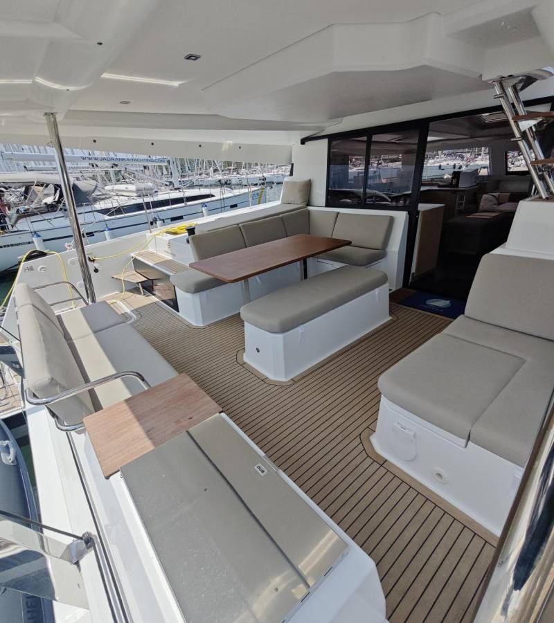 Fountaine Pajot Elba 45, Caramita | Noleggio di Yacht Croazia