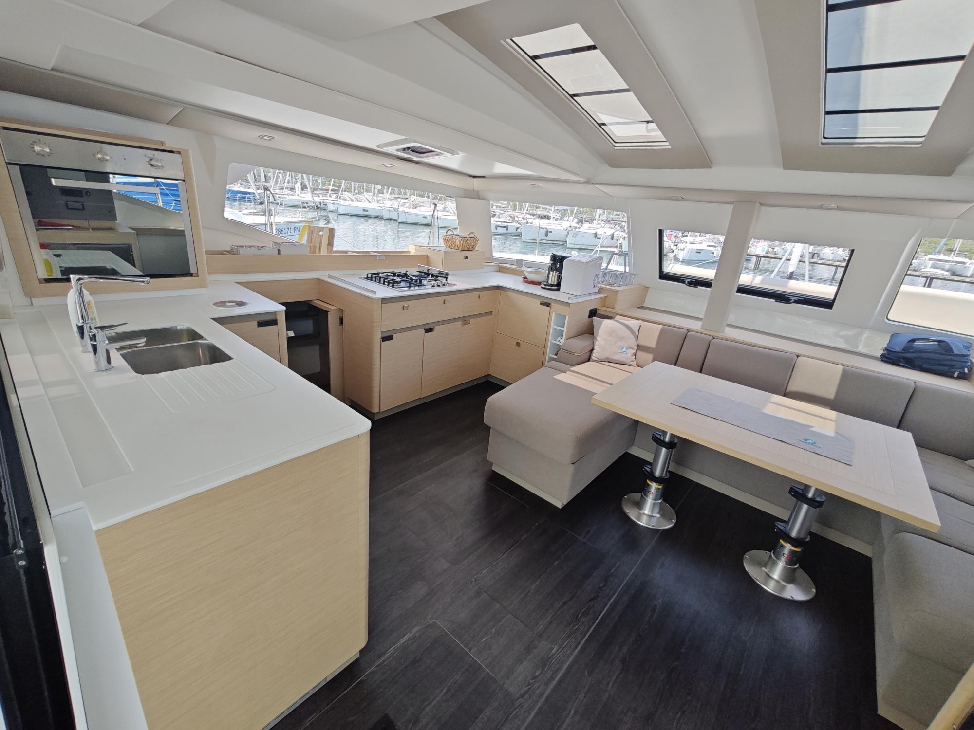 Fountaine Pajot Elba 45, Caramita | Yacht Charter Croatia