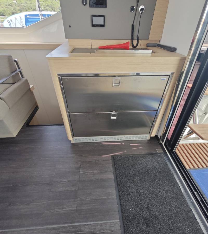 Fountaine Pajot Elba 45, Caramita | Noleggio di Yacht Croazia