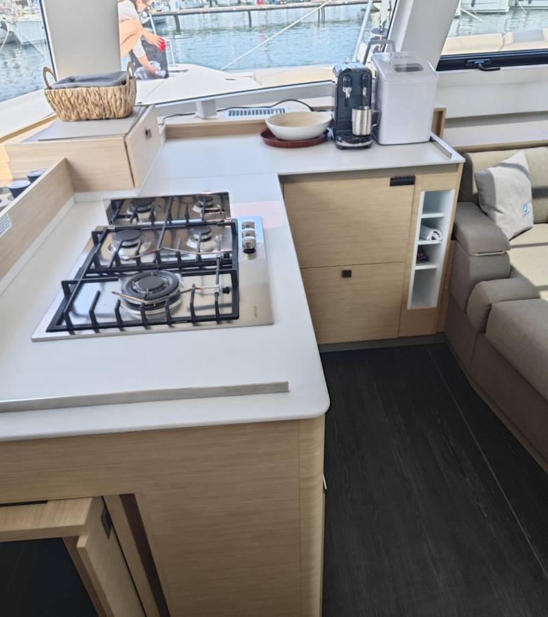 Fountaine Pajot Elba 45, Caramita | Noleggio di Yacht Croazia