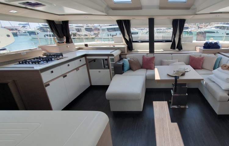 Fountaine Pajot Elba 45, Dreamcatcher | Yacht Charter Croatia