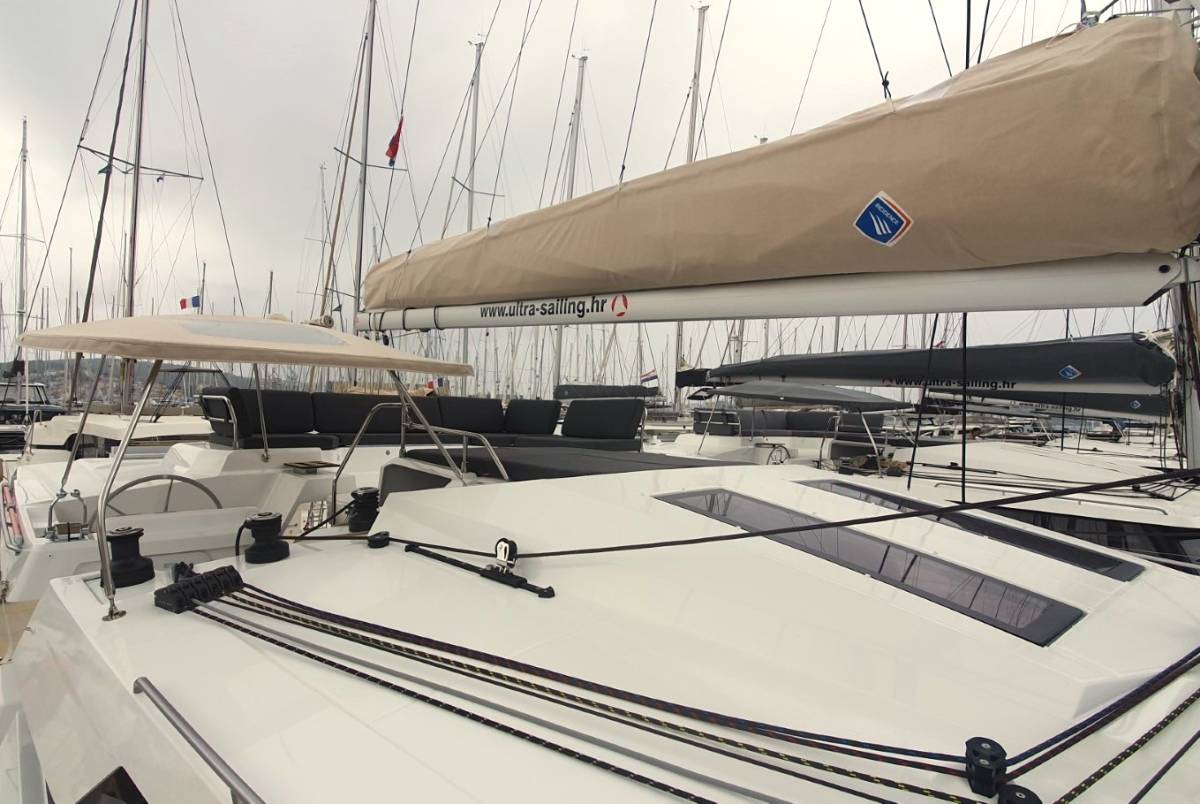 Fountaine Pajot Elba 45, Adria Blue | Yacht Charter Croatia
