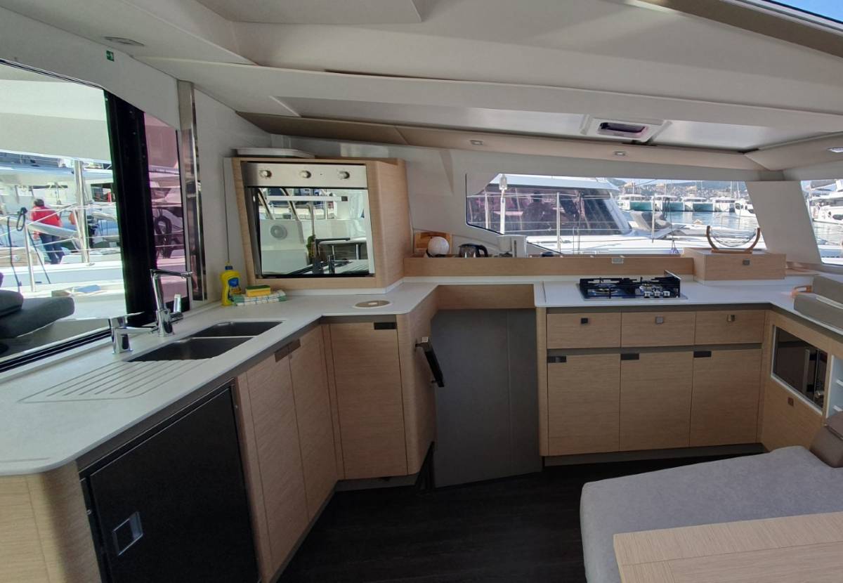Fountaine Pajot Elba 45, Adria Blue | Yacht Charter Croatia