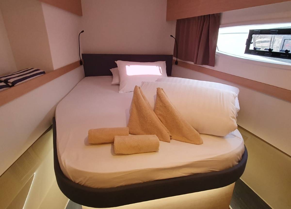 Fountaine Pajot Elba 45, Adria Blue | Yacht Charter Croatia