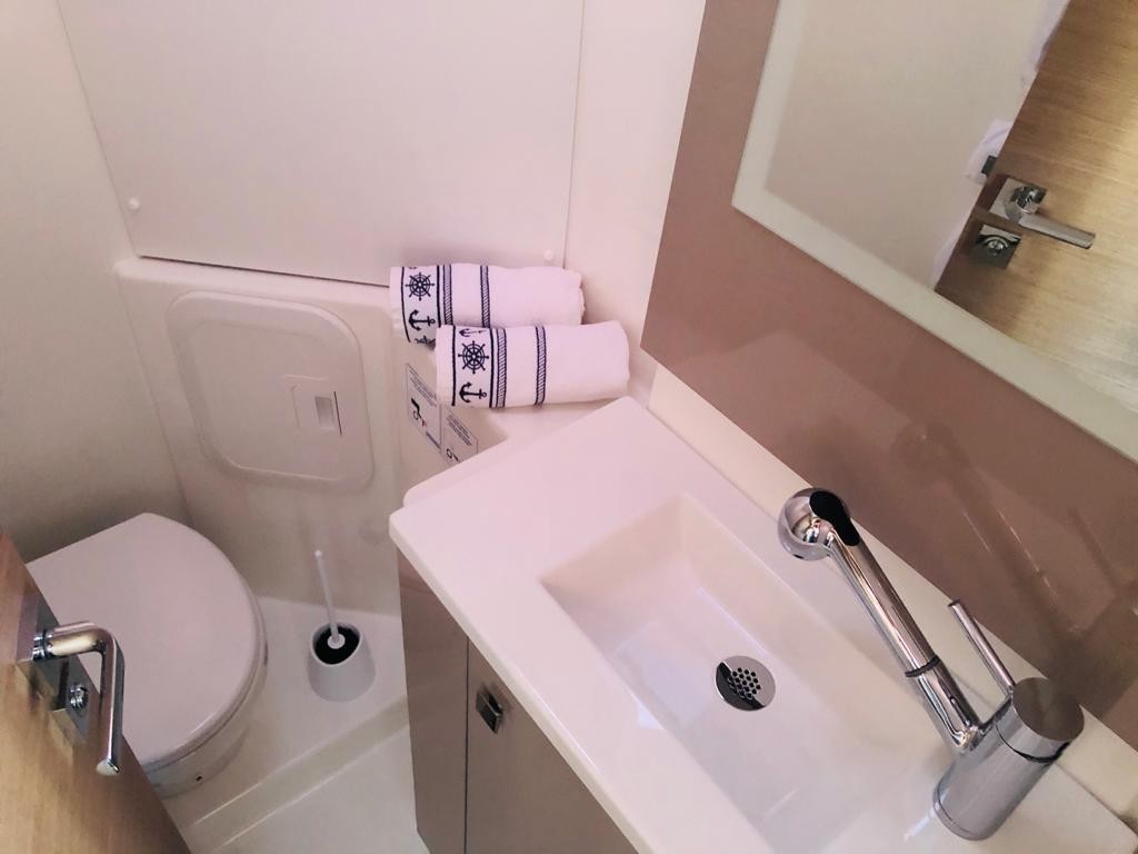 Fountaine Pajot Isla 40, Sailor Venus | Yacht Charter Croatia