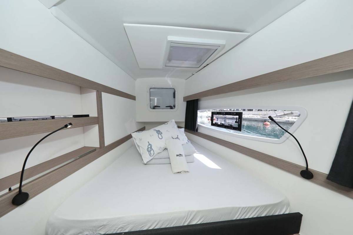Fountaine Pajot Isla 40, Chilli | Yacht Charter Croatia