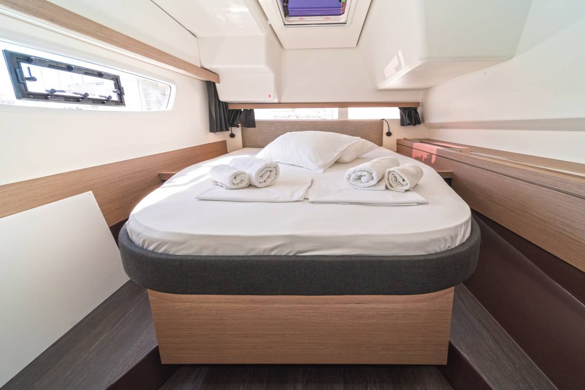 Fountaine Pajot Isla 40, First Step | Yacht Charter Croatia