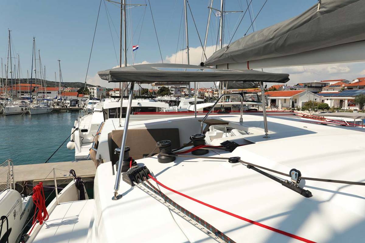 Fountaine Pajot Lucia 40, Canopus | Yacht Charter Croatia