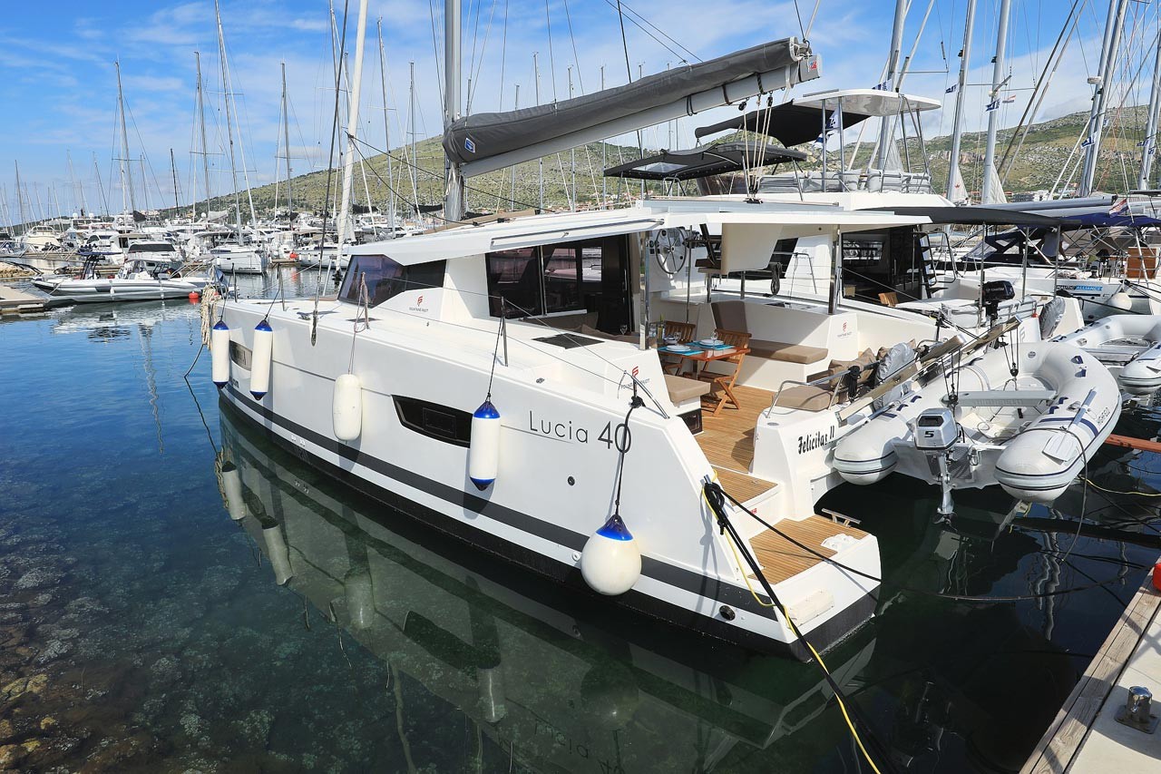 Fountaine Pajot Lucia 40, Felicitas II | Yacht Charter Croatia
