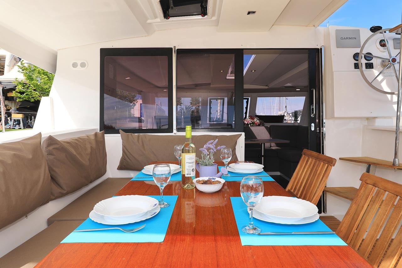 Fountaine Pajot Lucia 40, Felicitas II | Yacht Charter Croatia