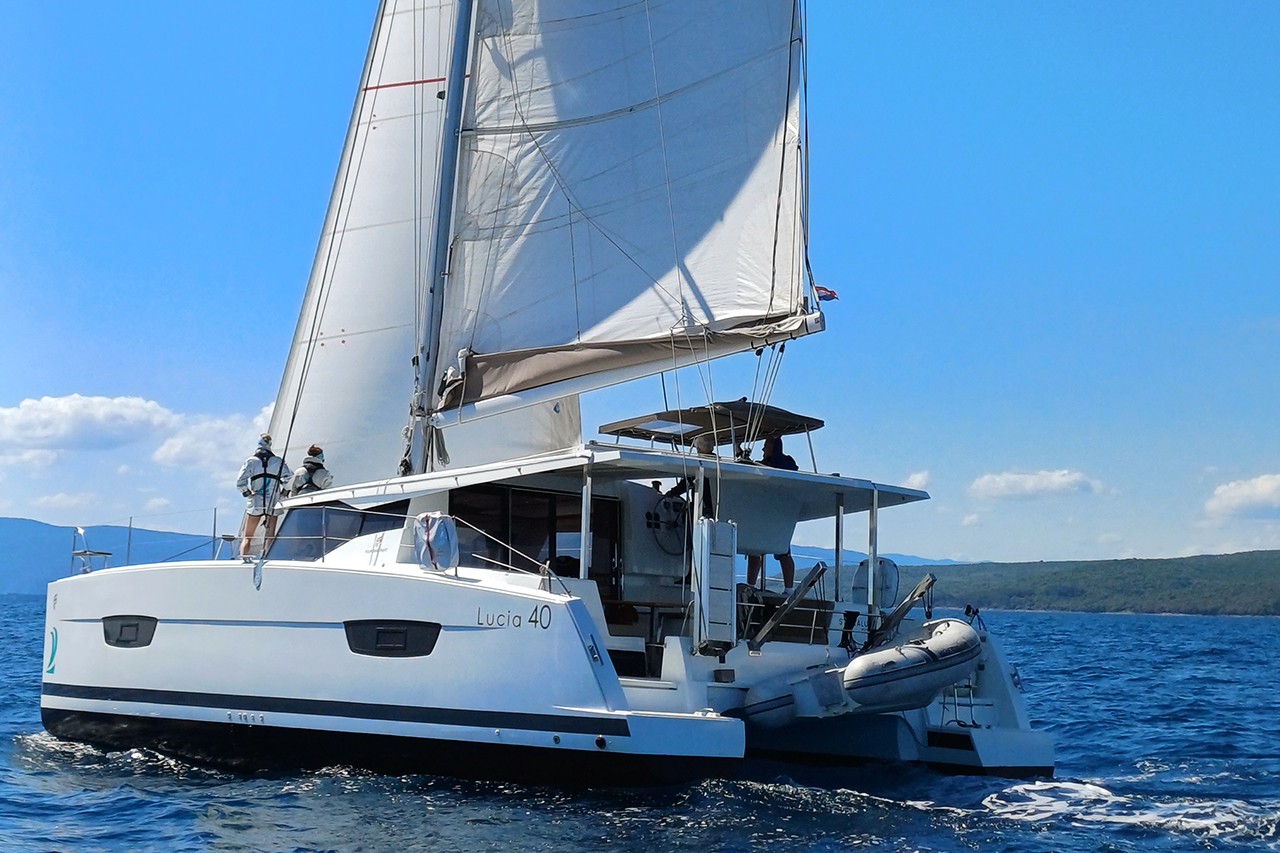 Fountaine Pajot Lucia 40, Luce | Yacht Charter Croatia