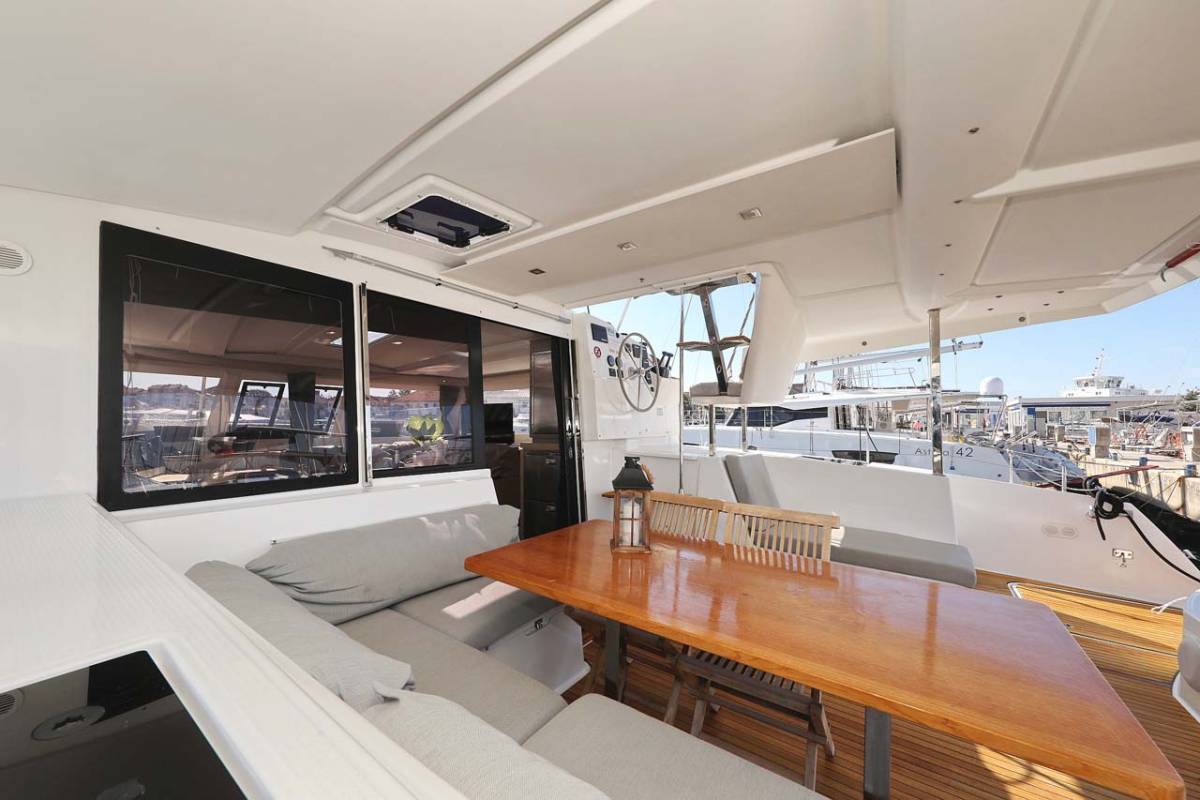 Fountaine Pajot Lucia 40, Tu Tamo 2 | Yacht Charter Croatia